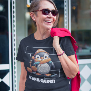 Penguin Retirement Gifts for Crocheter Mom Grandma T-Shirt