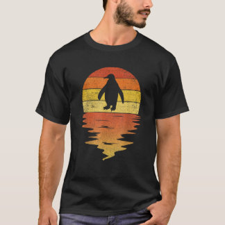 Penguin retro sunset 70s vintage Penguin T-Shirt