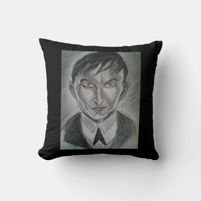 penguin throw pillow (Front)