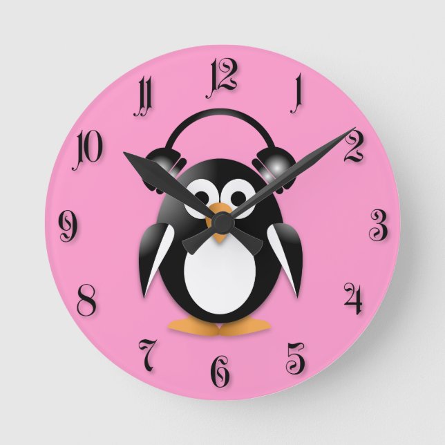 Penguin with headphones round clock (Front)