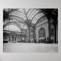 Penn Station Main Concourse, 1915. Vintage Photo