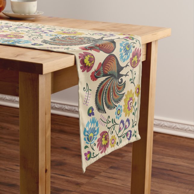 Pennsylvania Dutch Roosters Short Table Runner (In Situ)