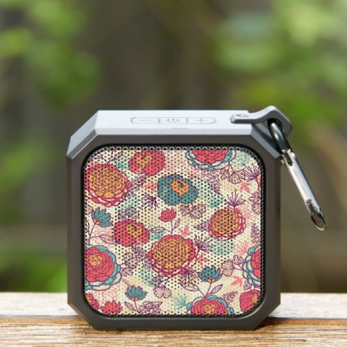 Peony flowers and leaves pattern bluetooth speaker