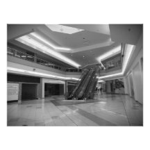 "People Typically Spend 10 Minutes Here"