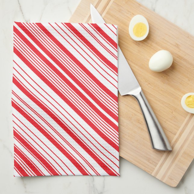 Peppermint Kitchen Towel (Quarter Fold)