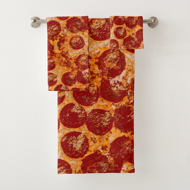 Pepperoni Pizza Bath Towel Set (Insitu)