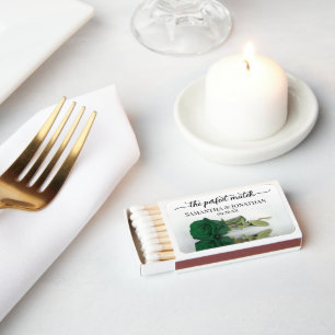 Perfect Match Elegant Emerald Green Rose Wedding