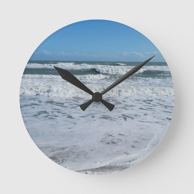 Perfect Wave Round Clock (Front)