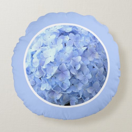 PERIWINKLE BLUE HYDRANGEA ROUND PILLOW