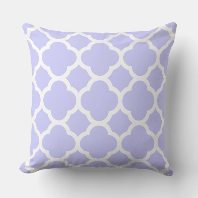 Periwinkle Quatrefoil Pattern Throw Pillow (Front)