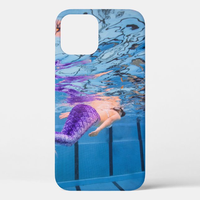 Person in purple pants lying on blue hammock Case-Mate iPhone case (Back)