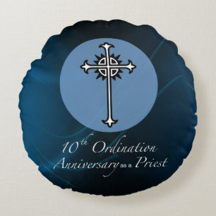 Personalize, 10th Ordination Anniversary of Priest Round Pillow