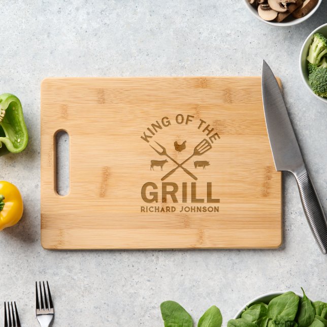 Personalize Barbecue King The Grill Cow Chick Pig  Engraved Cutting Board (Kitchen Counter)