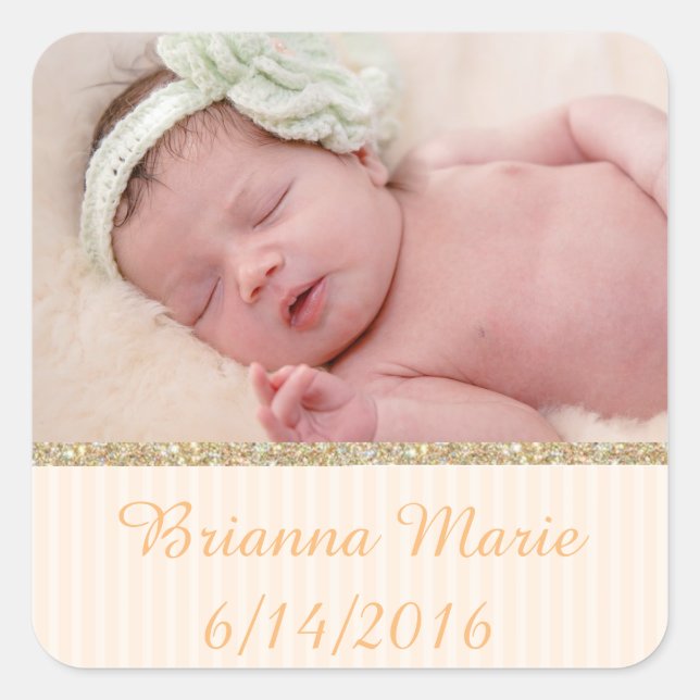 Personalize this sticker with your baby's photo (Front)