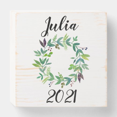 Personalize Wreath Name Sign