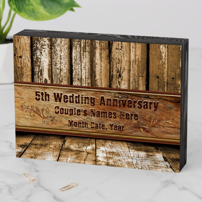 Personalized 5th Anniversary Wood Gifts Wooden Box (In Situ Horizontal)