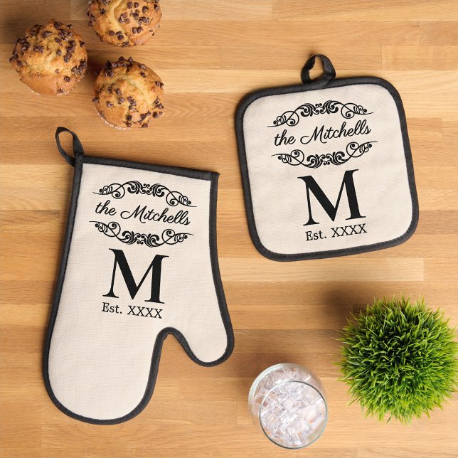 Personalized Antique Black Filigree Scroll Oven Mitt & Pot Holder Set (Creator Uploaded)
