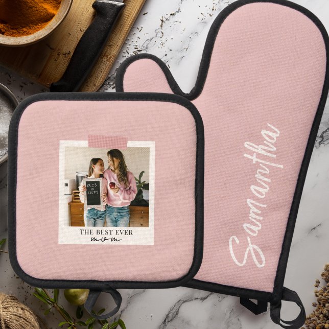 Personalized Best Ever Mom Photo Pink Oven Mitt & Pot Holder Set (Creator Uploaded)