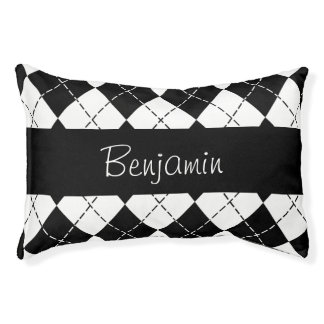 Personalized Black and White Argyle Pet Bed