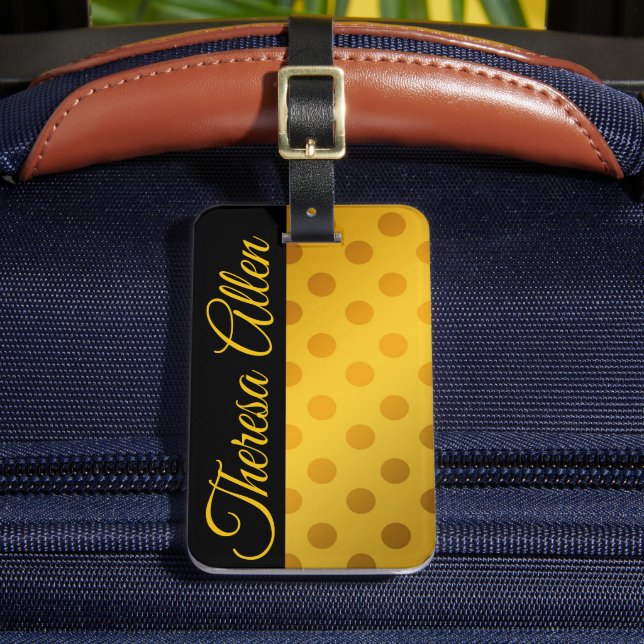 Personalized black & gold baggage tag (Front Insitu 2)
