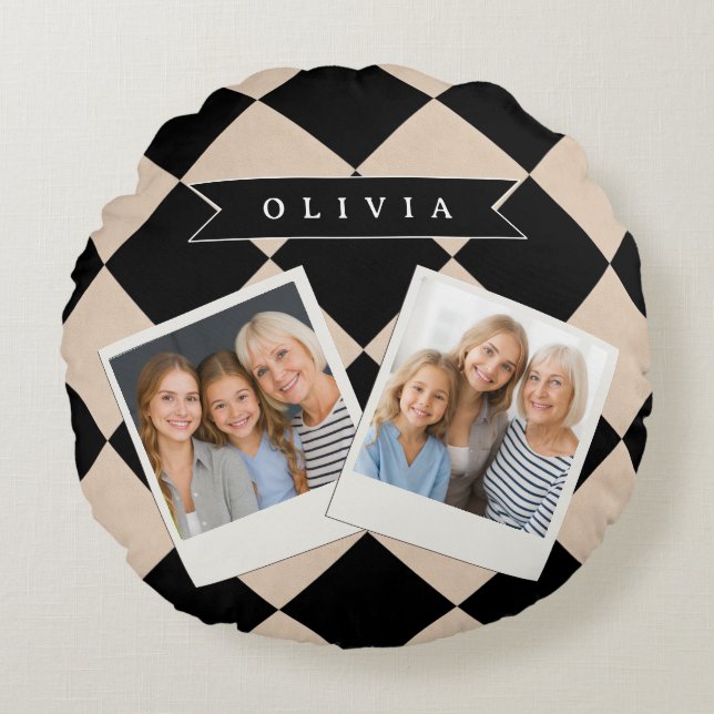 Personalized Black Harlequin Checkered Diamond Round Pillow (Front)