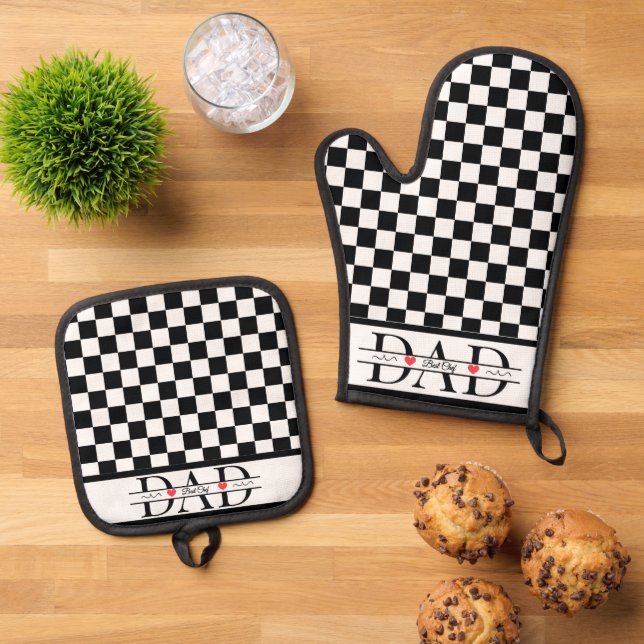 Personalized Black Retro Checkered Dad Best Chef Oven Mitt & Pot Holder Set (Top Down)