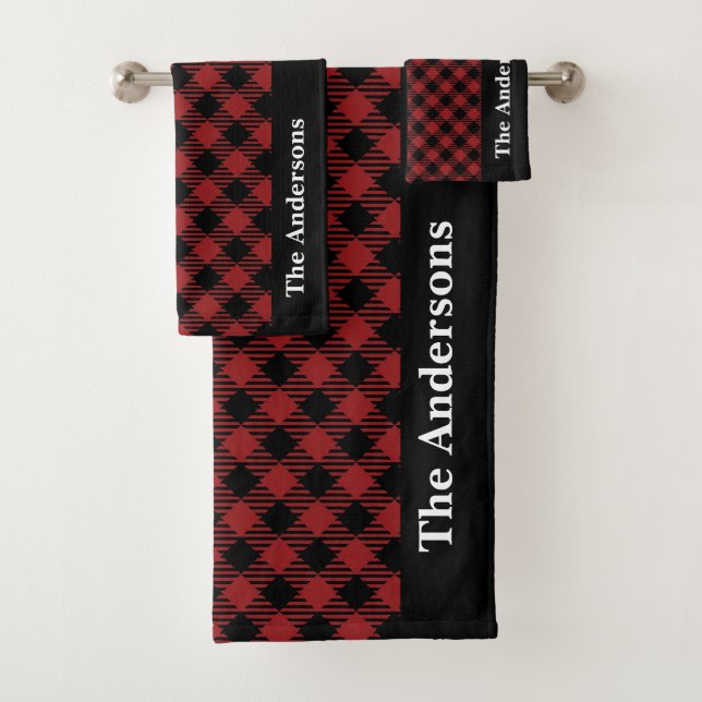 Personalized Buffalo Plaid Holiday Bath Towel Set (Insitu)