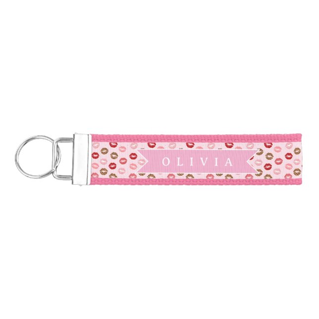 Personalized Chic Pink Leopart Print Lip Pattern Wrist Keychain (Keys on Left)