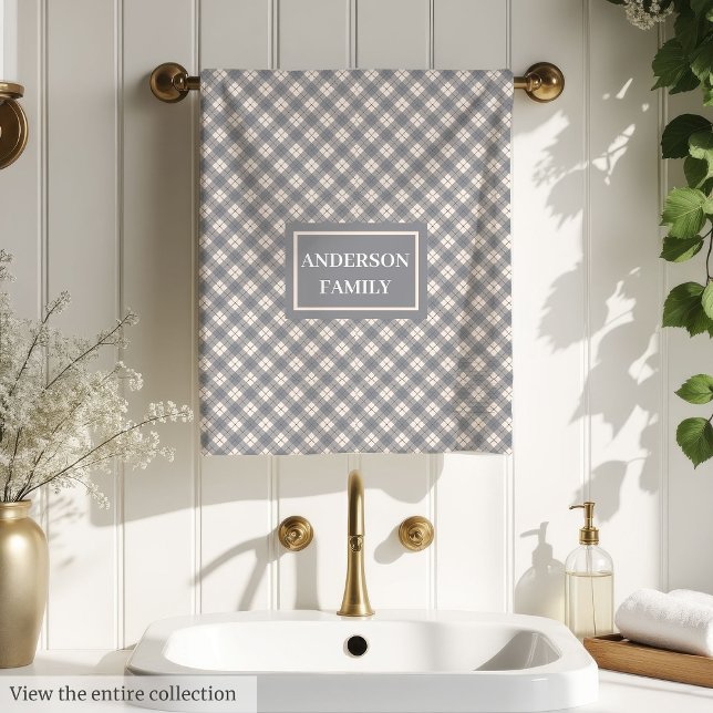 Personalized Chic Towels Coral Grey Trendy Look (Personalized Chic Towels Coral Grey Trendy Look)