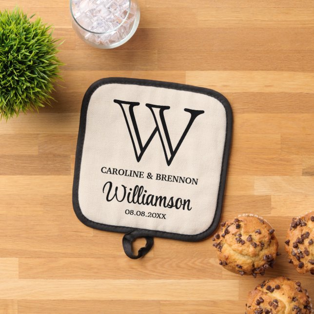 Personalized Custom Couple Names Family Monogram Pot Holder (Top Down)