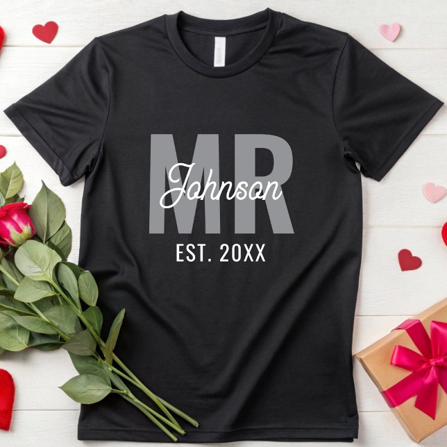 Personalized Custom Mr & Mrs Matching Couples T-Shirt (Creator Uploaded)