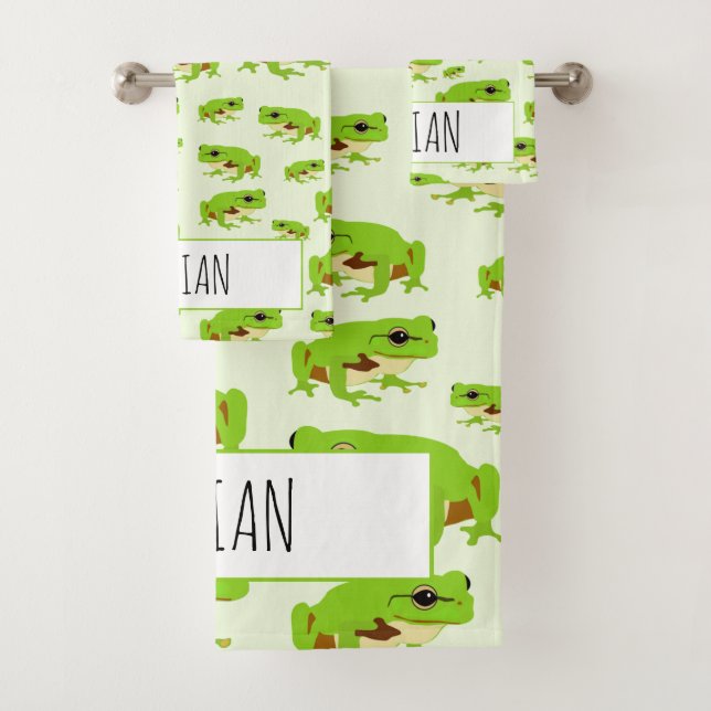 Personalized Cute Green Tree Frog Pattern  Bath Towel Set (Insitu)