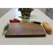 Personalized Cutting Board, Walnut | Beachmans (Bottom)