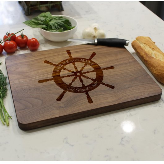 Personalized Cutting Board, Walnut | Beachmans (Front)
