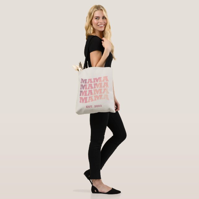 Personalized established mothers gift ideas tote bag (On Model)