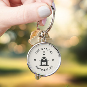 Personalized Farmhouse Barn Family Name Keychain