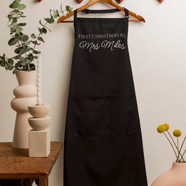 Personalized 'First Christmas as a Mrs.' Surname Apron (Personalized 'First Christmas as a Mrs.' Surname Apron)