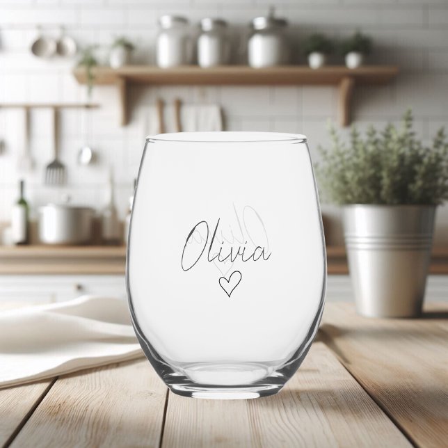 Personalized Girly Wine Glasses with Name & Heart (Creator Uploaded)