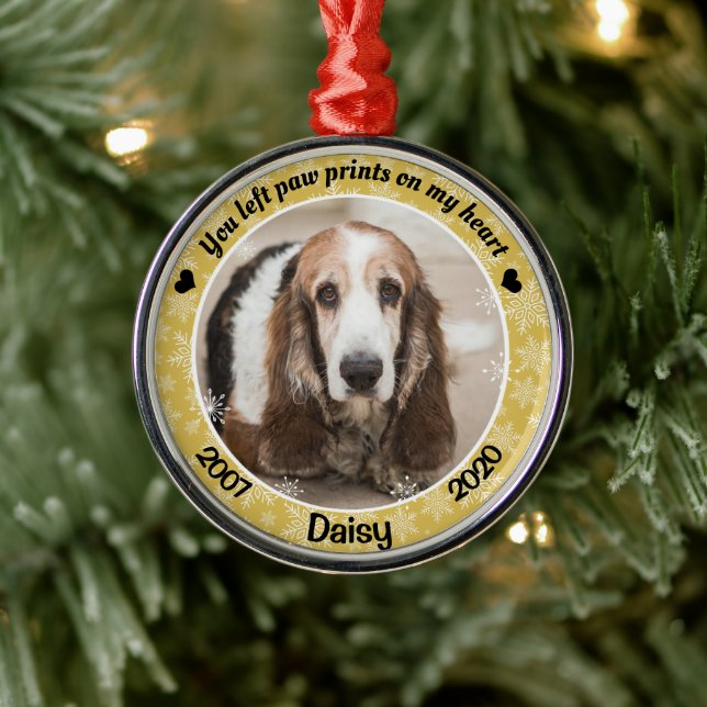 Personalized Gold Dog Memorial Metal Ornament (Tree)