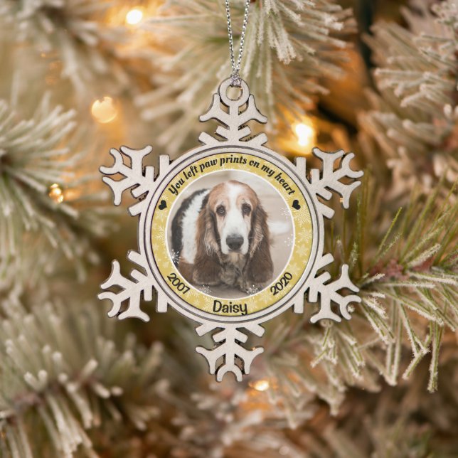 Personalized Gold Dog Memorial Snowflake Pewter Christmas Ornament (Tree)