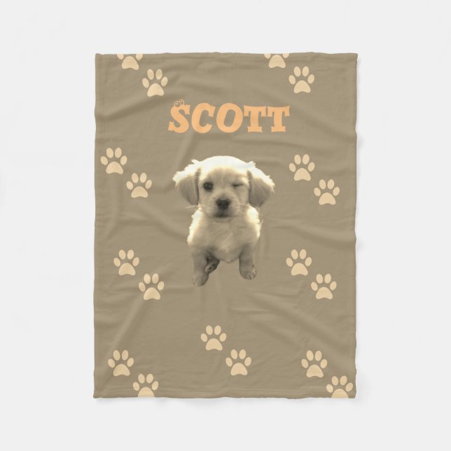 personalized golden dog blanket with custom name (Front)