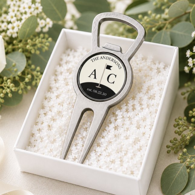 Personalized Golf Divot Tool Wedding Favors (Creator Uploaded)