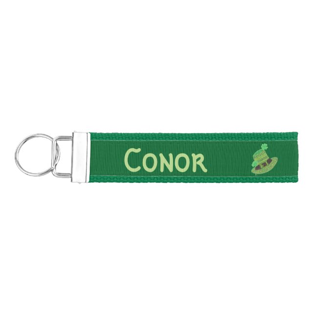 Personalized green chevron leprechaun's hat wrist keychain (Keys on Left)