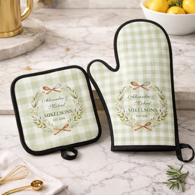 Personalized Green Gingham Newlywed Wedding Oven Mitt & Pot Holder Set (Creator Uploaded)