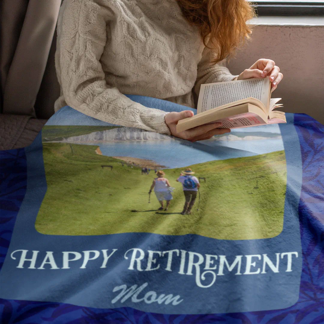 Personalized Happy Retirement Gifts for Mom Blue Fleece Blanket (Creator Uploaded)