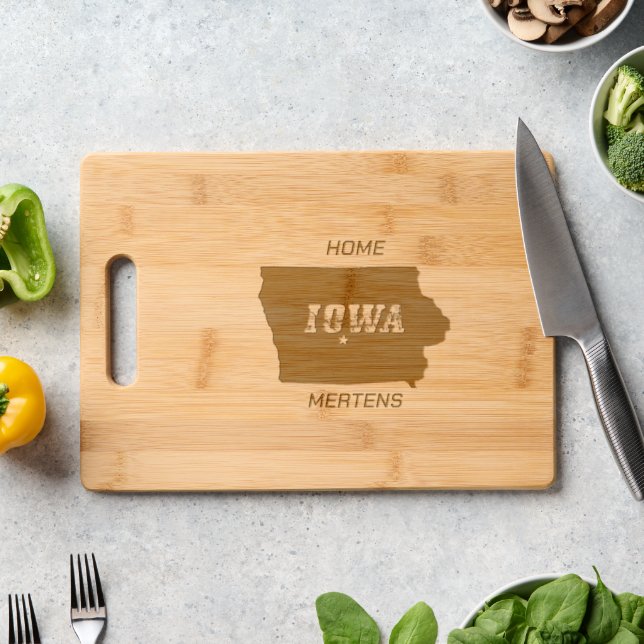 Personalized Iowa State Map Bamboo Name Engraved Cutting Board (Kitchen Counter)