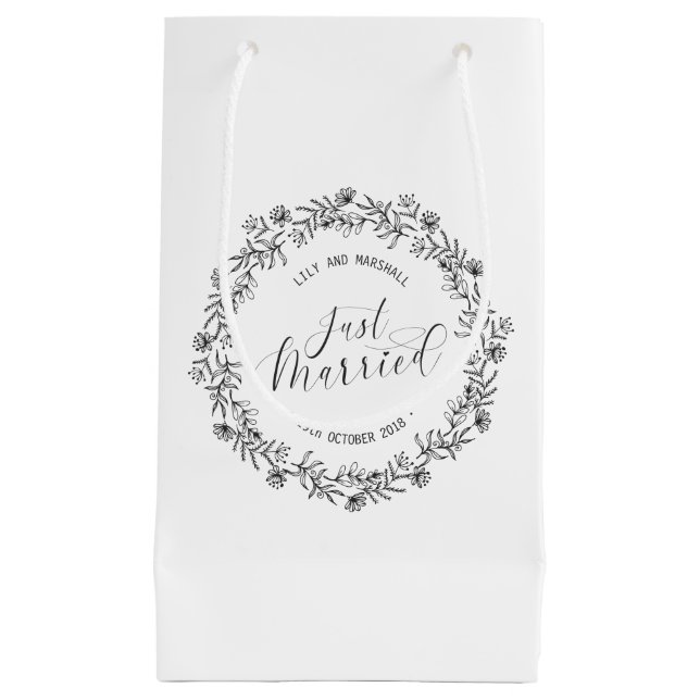 Personalized Just Married Floral | Gift Bag (Front)