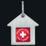 Personalized Medical Alert Diabetic Red Pet Tag<br><div class="desc">Click "Customise it" to personalise text and/or change background colour.
great to use for a medic, a health professional or a diabetic on their luggage</div>