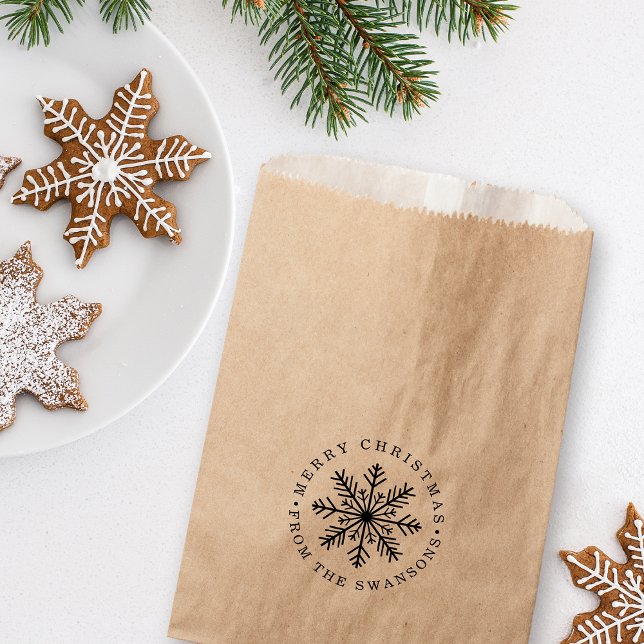 Personalized Merry Christmas Snowflake Favor Bag (Creator Uploaded)