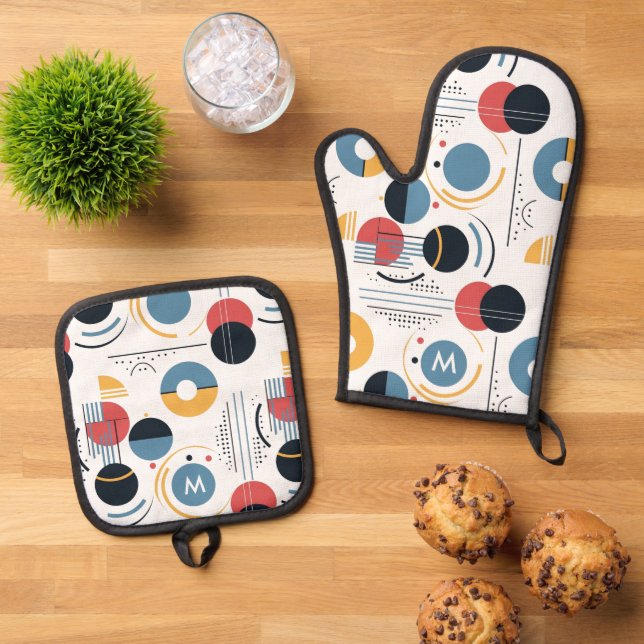 Personalized Mid Century Geometric Pattern Oven Mitt & Pot Holder Set (Top Down)